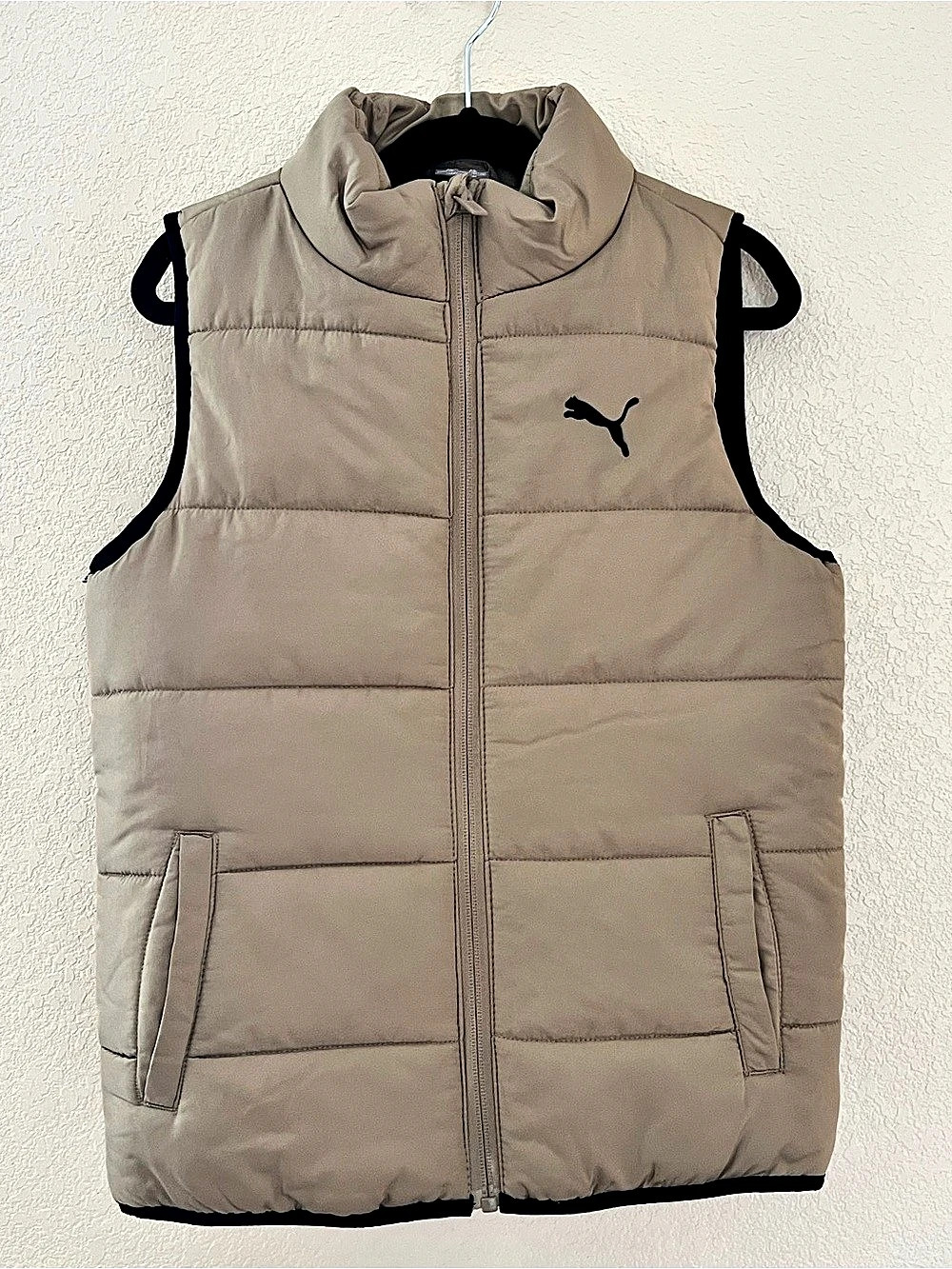 Puma Essentials Padded Vest Puffer in Brown Size Small